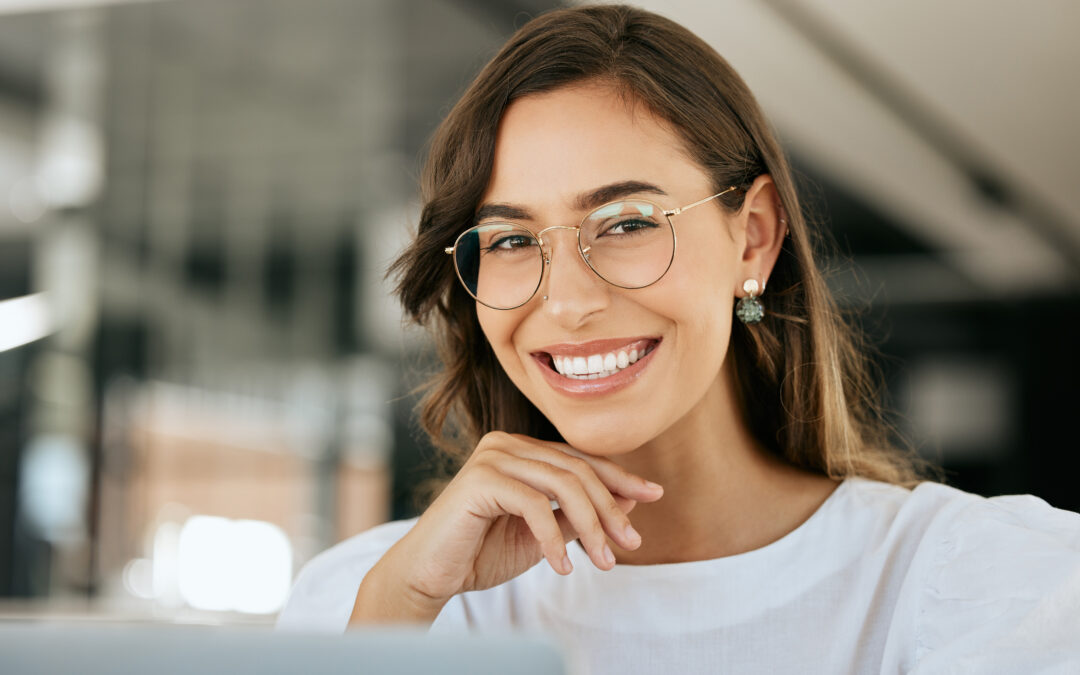 How to Check Your Teeth Between Dental Visits